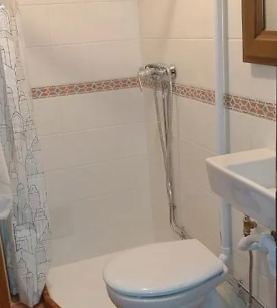 In One. Todo En Uno. Apartament