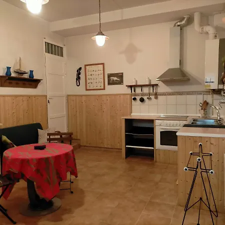 In One. Todo En Uno. Apartment